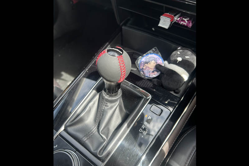 What should you look for when buying a shift knob? Are all car